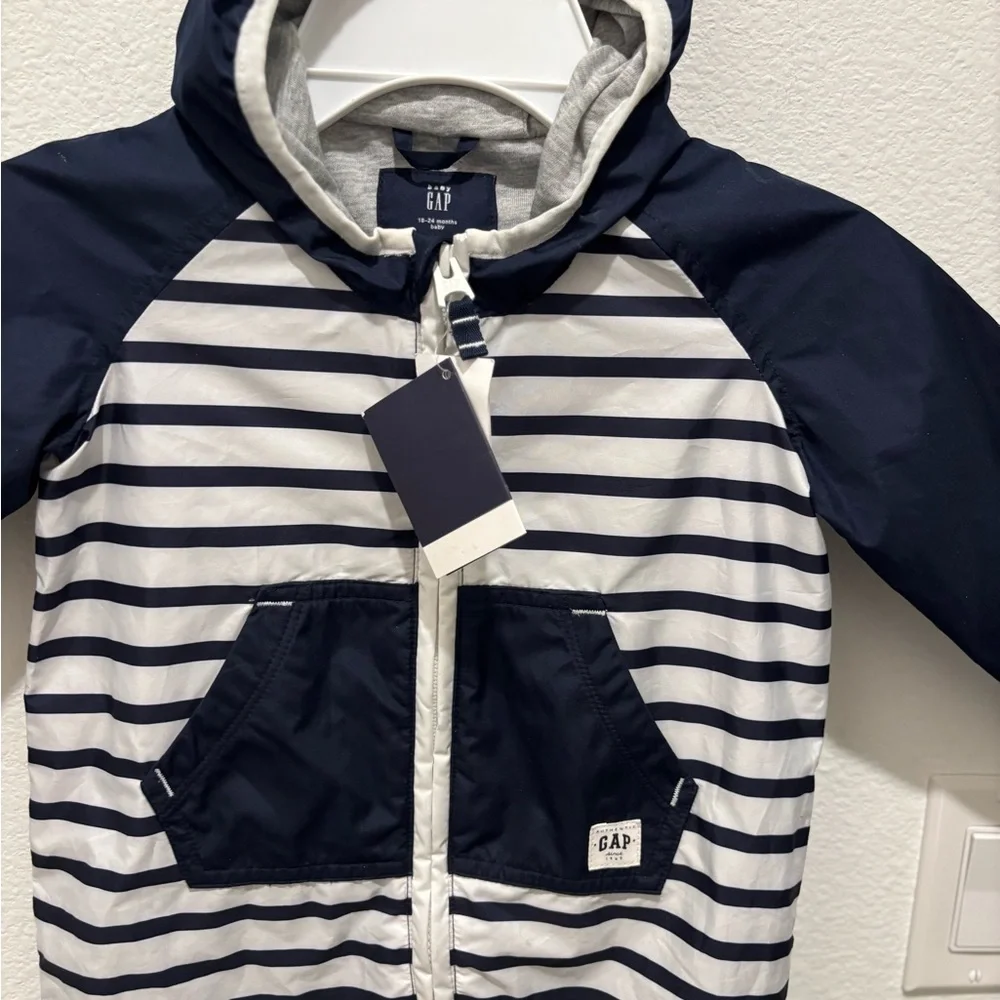 GAP Kids Navy and White Striped Footie NEW 18-24 Months